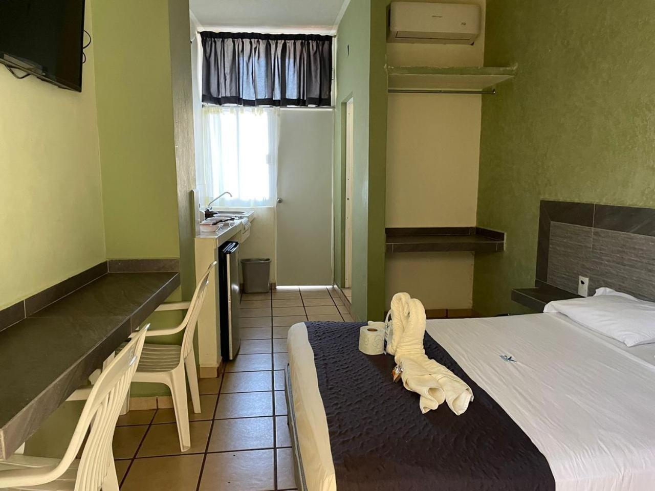 Hotel Albatros Penita de Jaltemba Luaran gambar