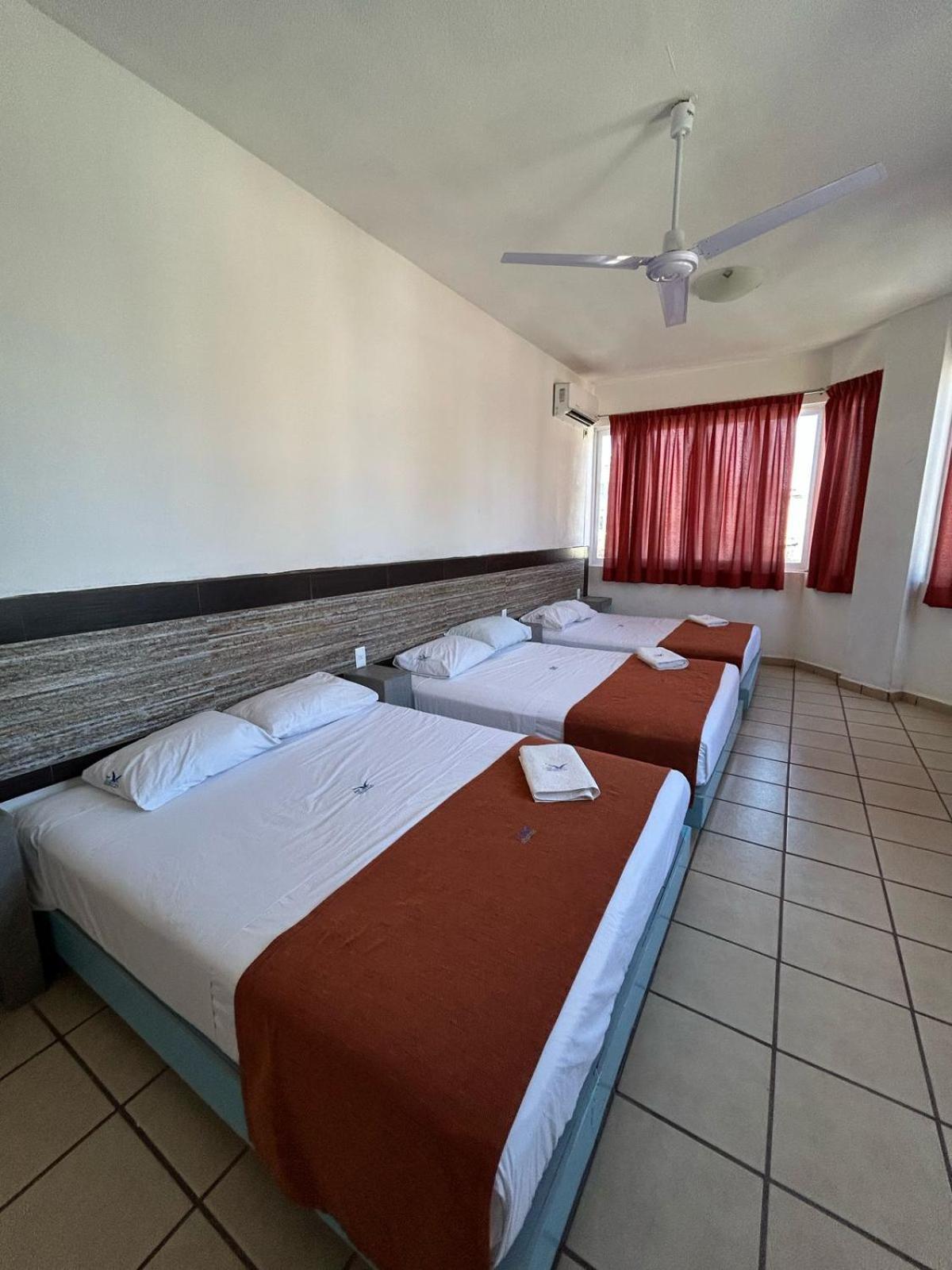 Hotel Albatros Penita de Jaltemba Luaran gambar